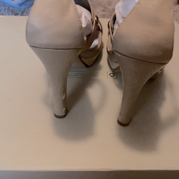 Tan Strappy Sandal - Picture 4 of 5